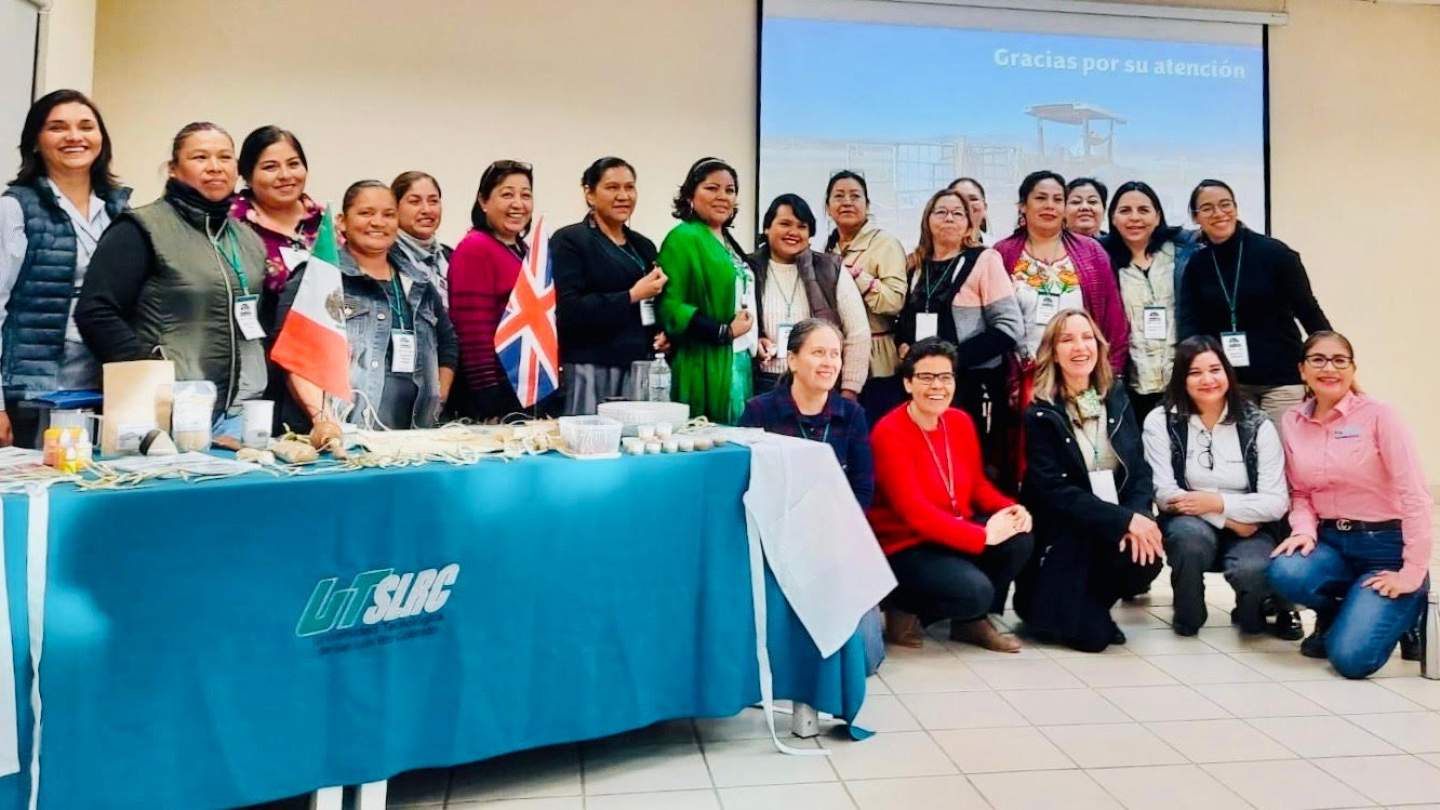 Trabaja Universidad Tecnológica de San Luis en uso sostenible de la vaina de mezquite